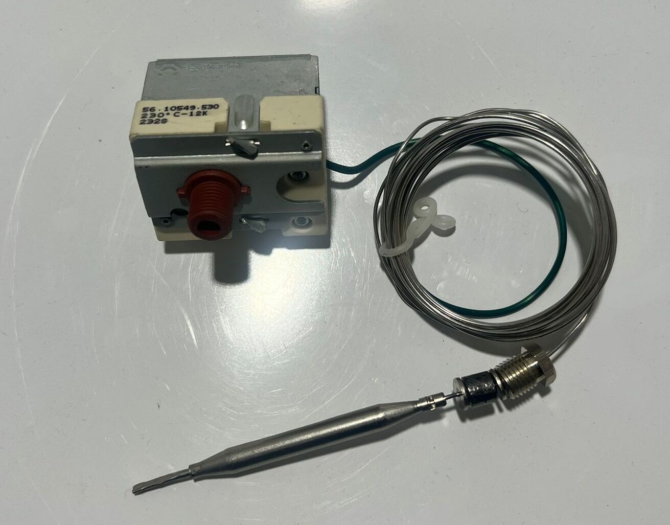 56.10549.530 EGO LİMİT TERMOSTAT 230 C REKORLU