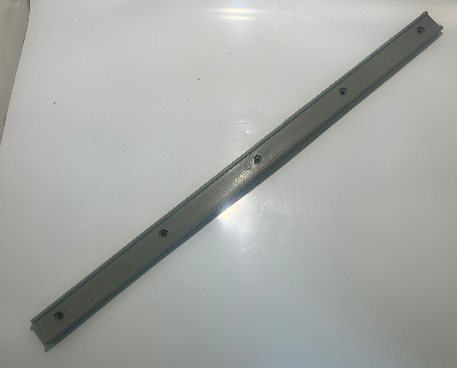 EMPERO KAPAK KIZAĞI