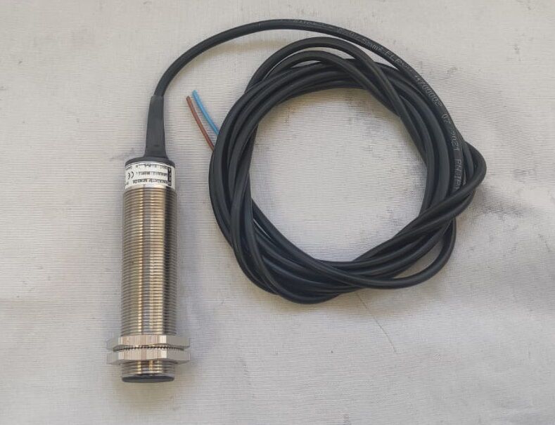 KAPAK ENDUKTÜF SENSOR METRİK 18 220 VOLT 2KABLOLU