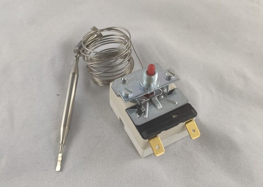 55.13544.010 YENİ KOD 56.10549.530 EGO 238 C FRİTÖZ LİMİTOR MONOFAZE